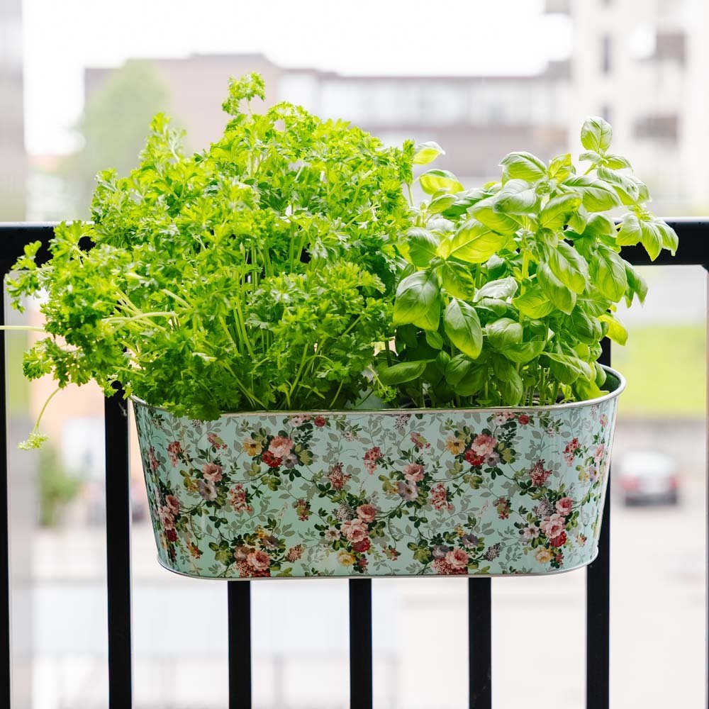 Balkongkasse med krok, L: 39,3 cm B: 28,9 cm H: 26,2 cm