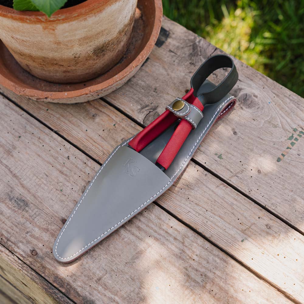 Beskjæringssaks, med lærhylster