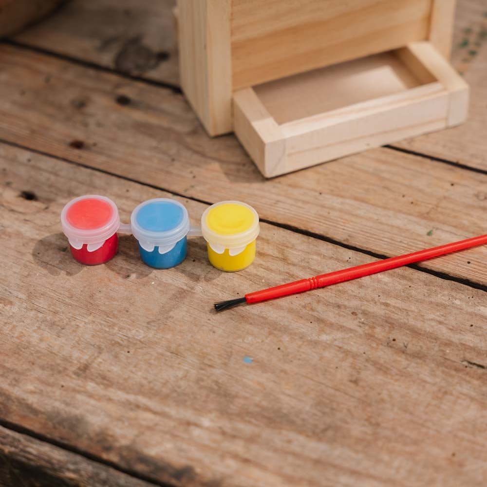 Gjør det selv fuglebrett med maling