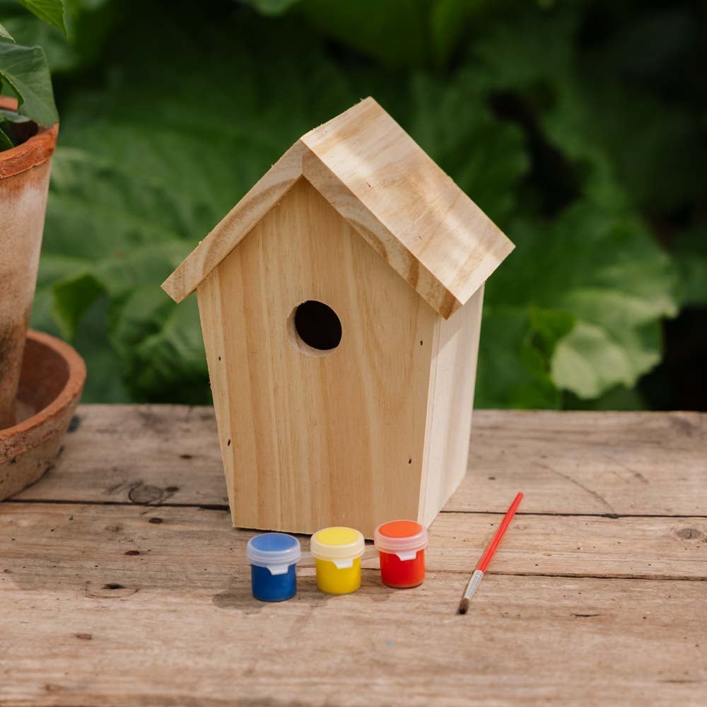 Gjør det selv fuglekasse med maling
