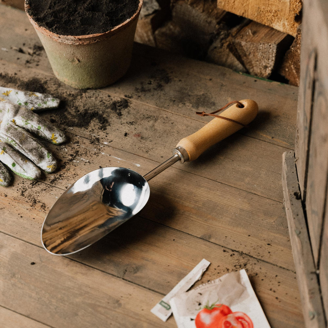 Håndspade til kompost