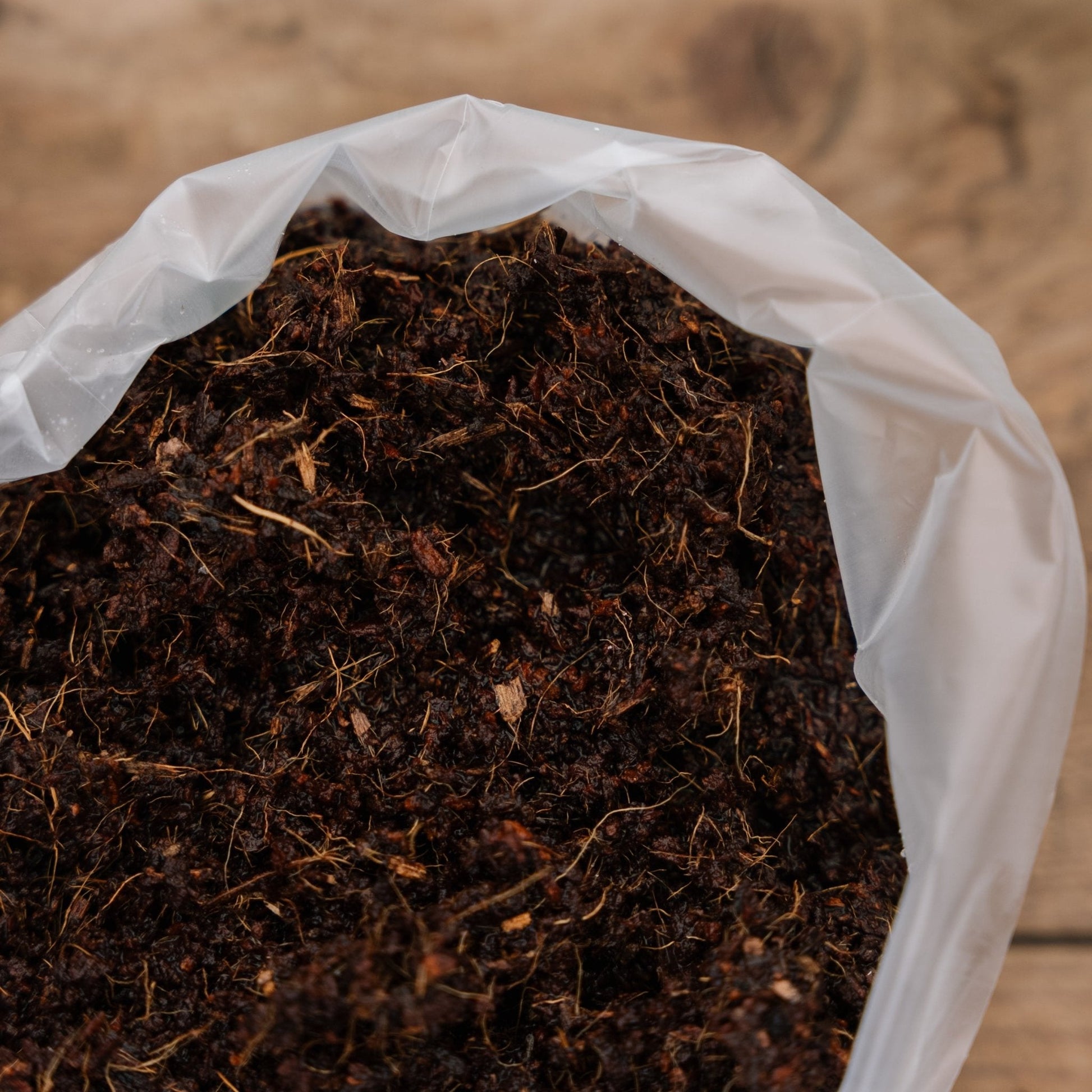 Kokosjord 1 liter, 10x10 cm