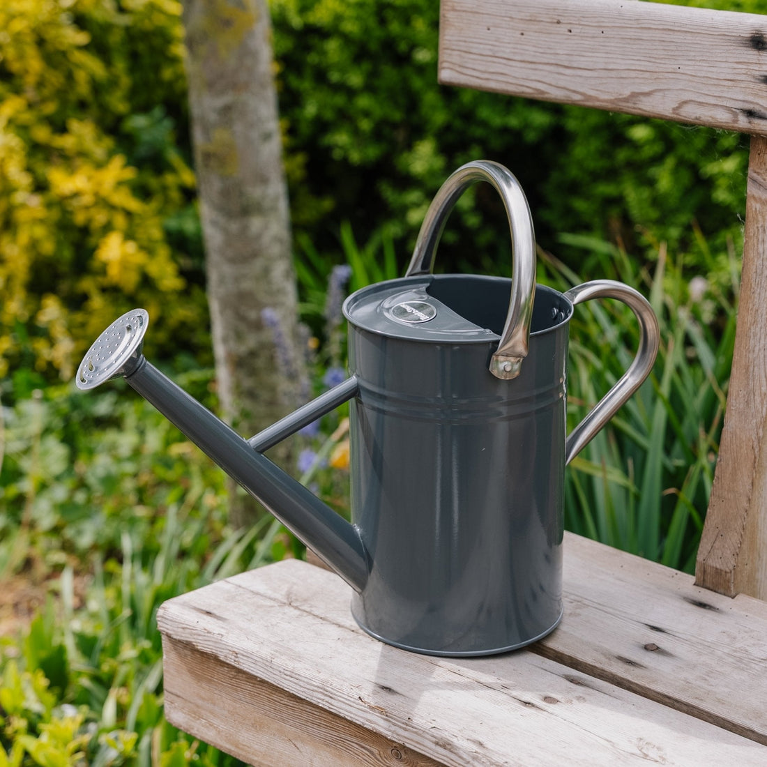 Metallvannkanne, 4,5 L, kjølig grå
