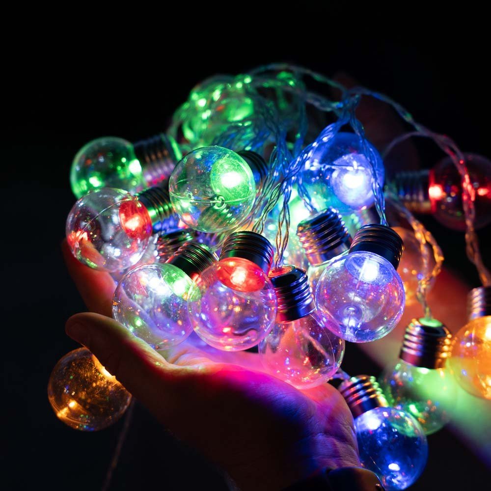 Stor lyskjede med 50 pærer og fargeskift