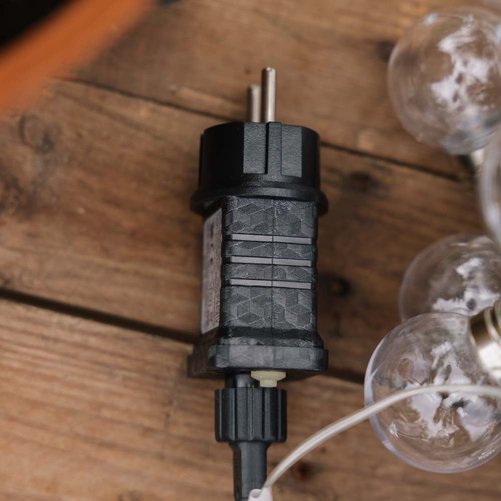 Stor lyskjede med 50 pærer og fargeskift